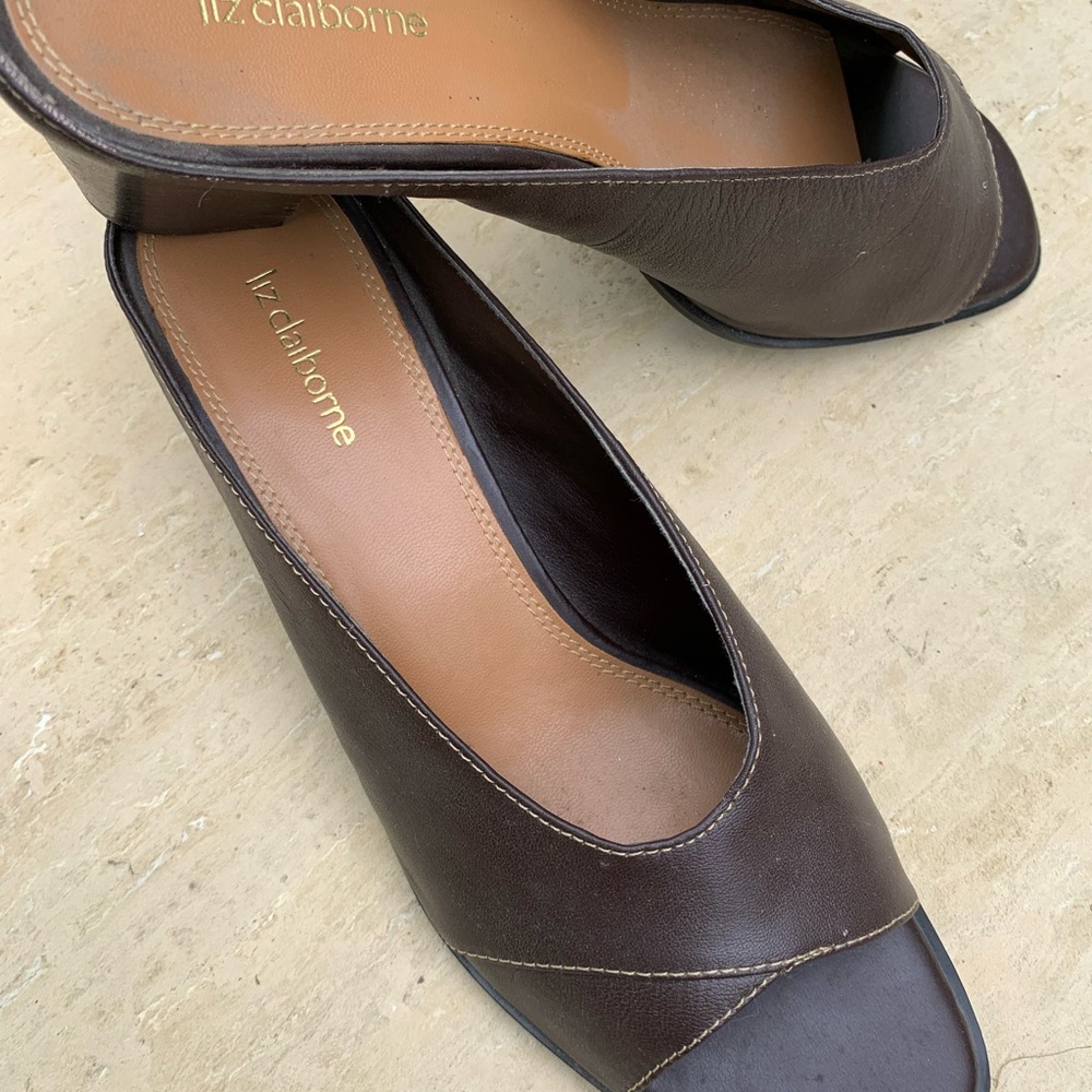 Dress slide sz 10.5